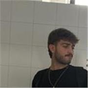 Soy un alumno de la universidad de Las Palmas de Gran Canaria, estoy estudiando magisterio.Tengo 21 años